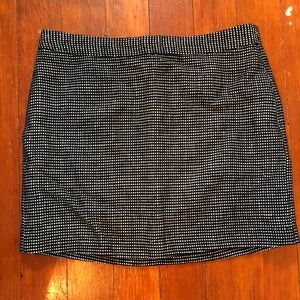 Gap black and white tweed skirt size 8